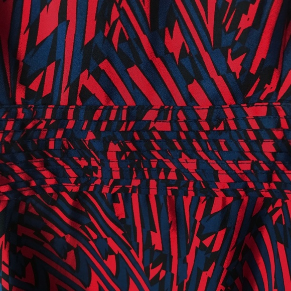 BANANA REPUBLIC DRESS SIZE 4 NWOT - Picture 4 of 6